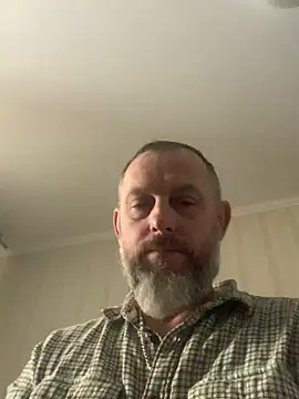 Snapshot of GHsveter chatting on 02.16.26 GHsveter online show from 02.16.26