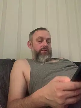 Snapshot of GHsveter chatting on 02.22.26 GHsveter online show from 02.22.26