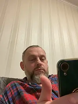 Snapshot of GHsveter chatting on 03.05.26 GHsveter online show from 03.05.26