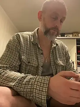 Snapshot of GHsveter chatting on 03.08.26 GHsveter online show from 03.08.26