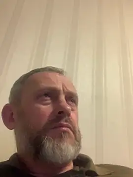 Snapshot of GHsveter chatting on 04.03.26 GHsveter online show from 04.03.26