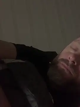 Snapshot of GHsveter chatting on 04.09.26 GHsveter online show from 04.09.26