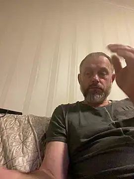 Snapshot of GHsveter chatting on 04.09.26 GHsveter online show from 04.09.26