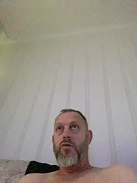 Snapshot of GHsveter chatting on 06.18.26 GHsveter online show from 06.18.26