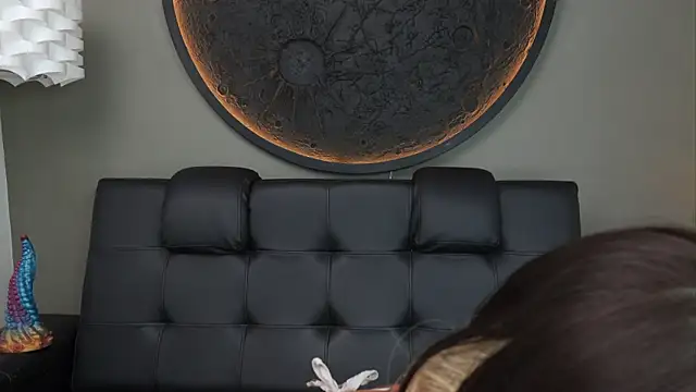 miss vaiolette online show from 11.03.25