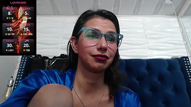 Eva-Williams online show from 03.23.25