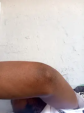 Snapshot of chef-dudi012 chatting on 10.17.25 chef-dudi012 online show from 10.17.25