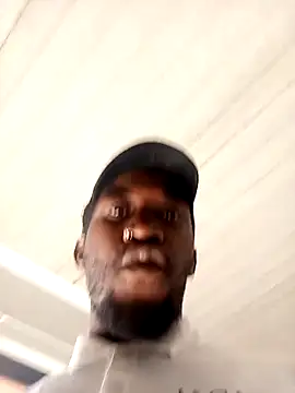 Snapshot of chef-dudi012 chatting on 10.24.25 chef-dudi012 online show from 10.24.25