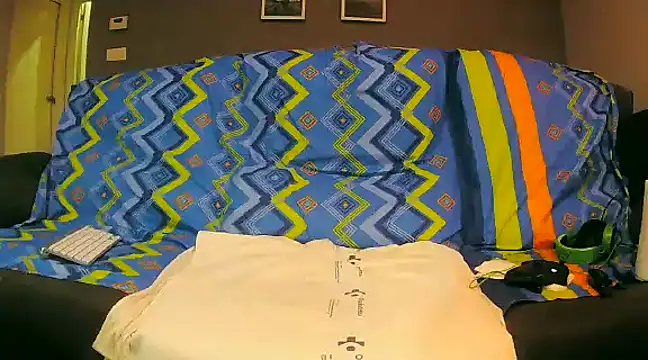 Snapshot of txan9876 chatting on 12.14.24 txan9876 online show from 12.14.24