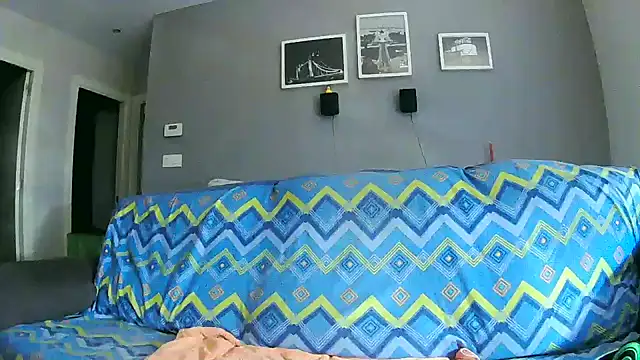 Snapshot of txan9876 chatting on 10.29.25 txan9876 online show from 10.29.25