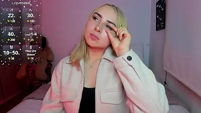 sophi mooreno online show from 12.24.24