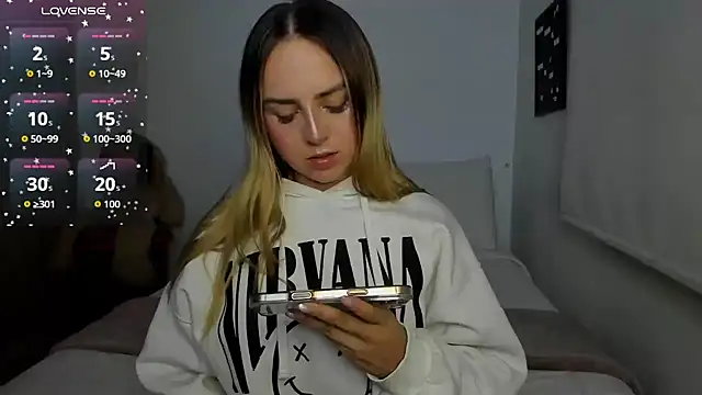 sophi mooreno online show from 02.11.26