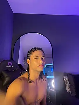 Lucas eevans online show from 02.13.26