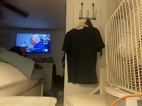 Dval1993 online show from 10.20.25