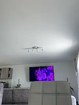 Snapshot of Frank_Farrell chatting on 02.27.26 Frank Farrell online show from 02.27.26