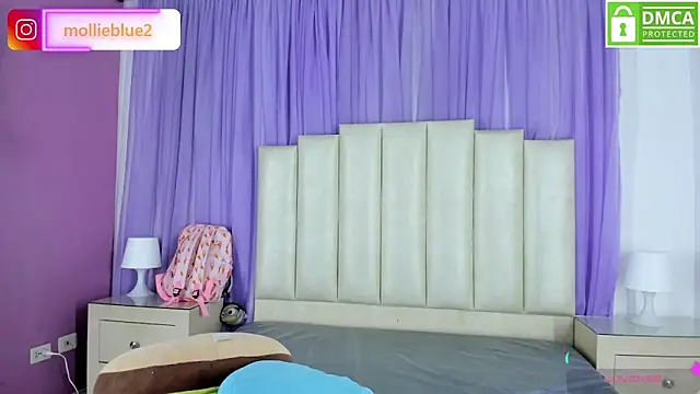 mollieblue69 online show from 01.15.25