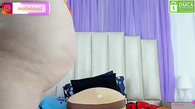 mollieblue69 online show from 01.15.25