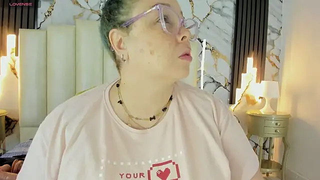 mollieblue69 online show from 09.27.25