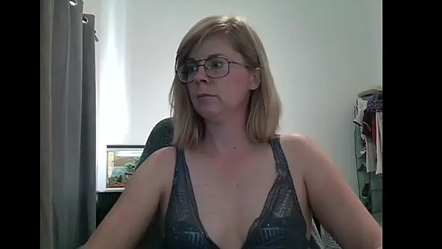 SavannaGirly online show from 03.01.25