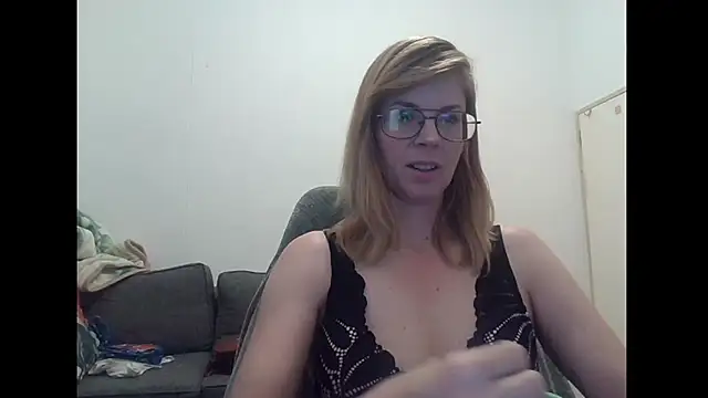 SavannaGirly online show from 01.10.26