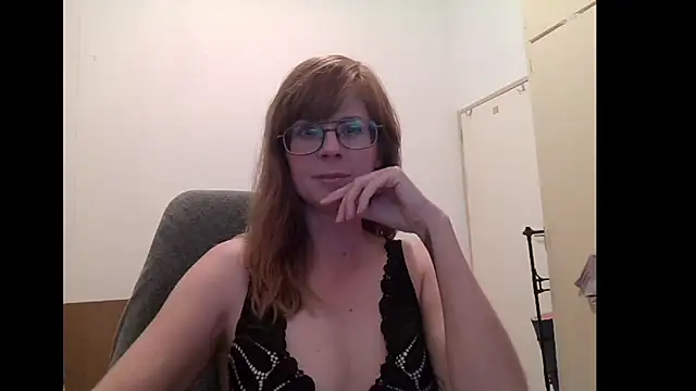 Snapshot of SavannaGirly chatting on 05.29.26 SavannaGirly online show from 05.29.26