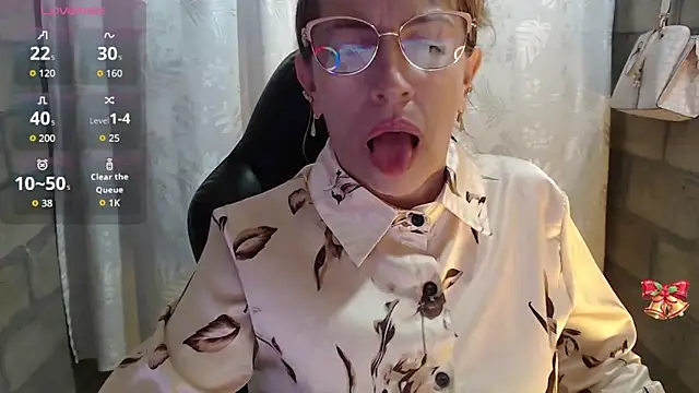 Snapshot of Chayla_Ruiz chatting on 03.03.26 Chayla Ruiz online show from 03.03.26