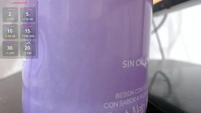 Wanda Milf online show from 09.17.25