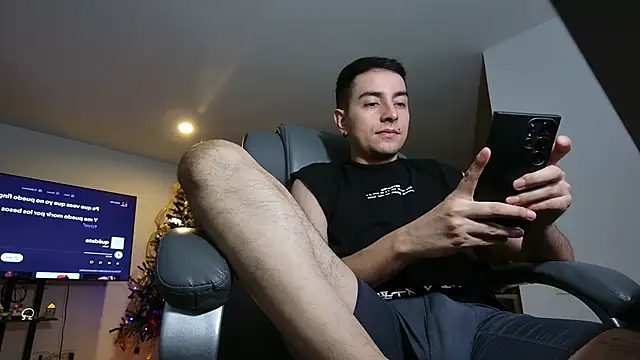 Jhoan saenz online show from 12.01.25