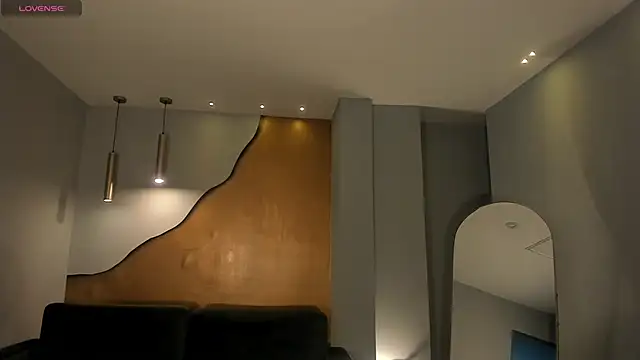 JadeEvansX online show from 04.08.26