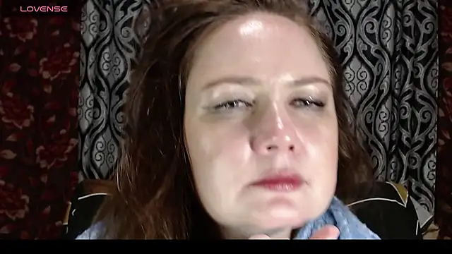 EmilyDoth online show from 11.10.25