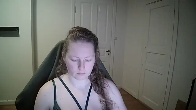 Girlnina-1995 online show from 02.07.25