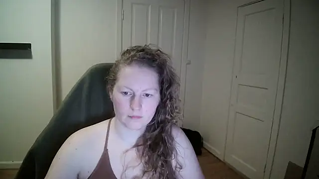 Girlnina-1995 online show from 02.19.25