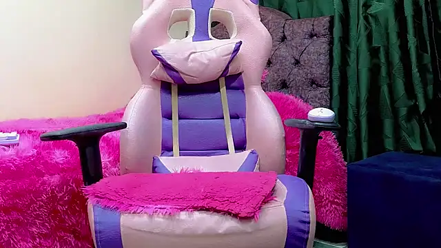 Snapshot of Samy_hot_69 chatting on 01.23.25 Samy hot 69 online show from 01.23.25