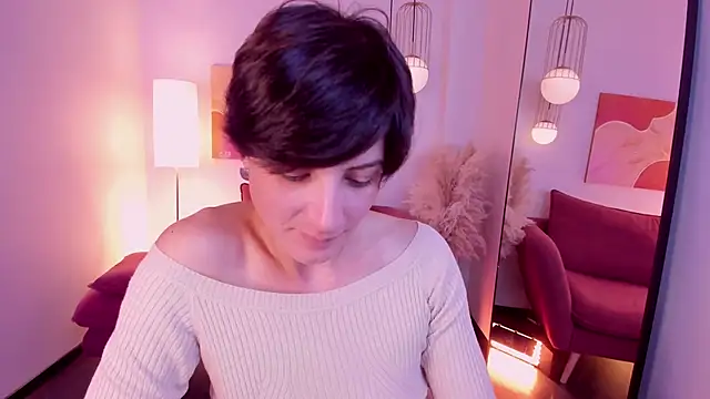 LorenDaze online show from 10.08.25