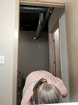 eatmeplease44 online show from 03.05.25