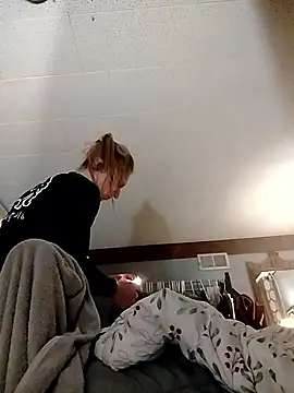 Snapshot of eatmeplease44 chatting on 01.17.26 eatmeplease44 online show from 01.17.26