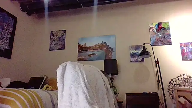 Snapshot of eatmeplease44 chatting on 03.10.26 eatmeplease44 online show from 03.10.26