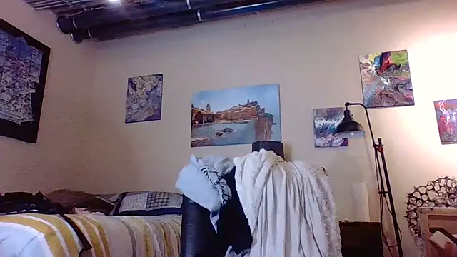 Snapshot of eatmeplease44 chatting on 03.12.26 eatmeplease44 online show from 03.12.26