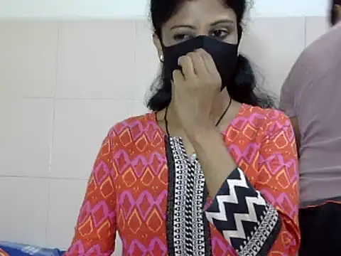 Snapshot of Indian_Horny_Wife chatting on 09.24.25 Indian Horny Wife online show from 09.24.25
