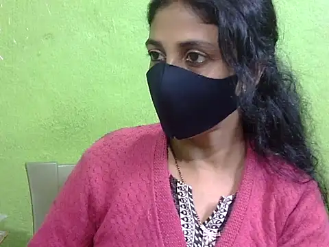 Snapshot of Indian_Horny_Wife chatting on 12.17.25 Indian Horny Wife online show from 12.17.25