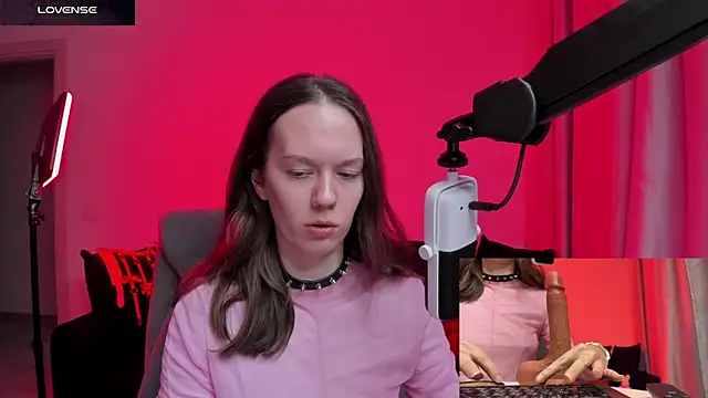 DivineBite online show from 02.13.26