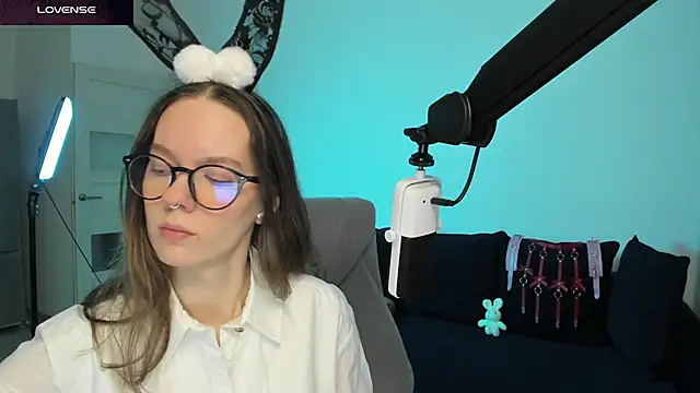 DivineBite online show from 02.27.26