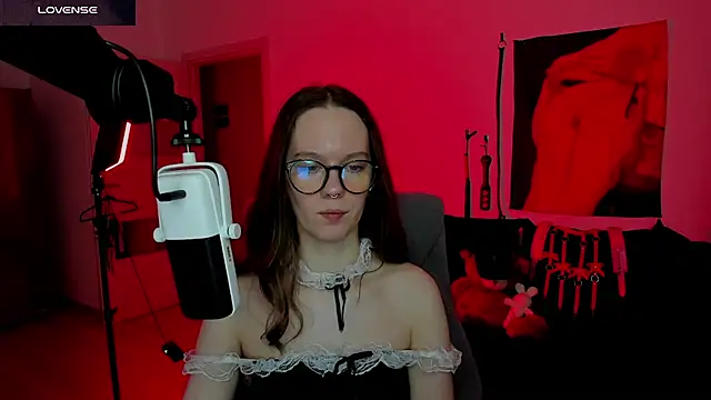 DivineBite online show from 04.05.26