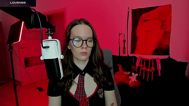 DivineBite online show from 04.06.26