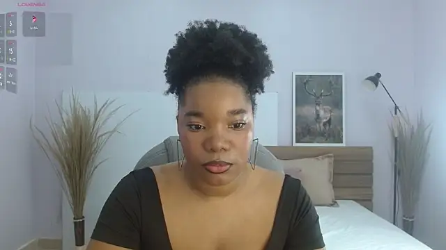 Snapshot of kimara_lion chatting on 06.14.26 kimara lion online show from 06.14.26