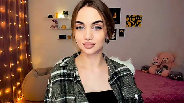 Snapshot of aPieceOfJoy chatting on 12.08.24 aPieceOfJoy online show from 12.08.24