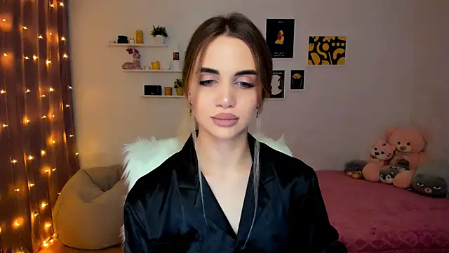 Snapshot of aPieceOfJoy chatting on 12.09.24 aPieceOfJoy online show from 12.09.24