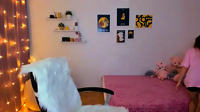 Snapshot of aPieceOfJoy chatting on 01.29.25 aPieceOfJoy online show from 01.29.25