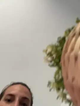 Snapshot of Thescorpionfr chatting on 01.27.25 Thescorpionfr online show from 01.27.25