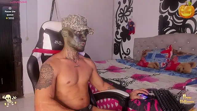 yomo95 online show from 10.31.25